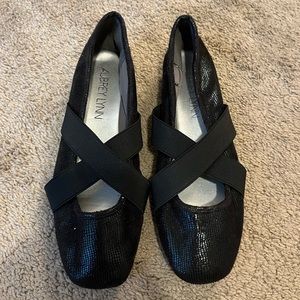 Aubrey Lynn Black Slip on Sandals